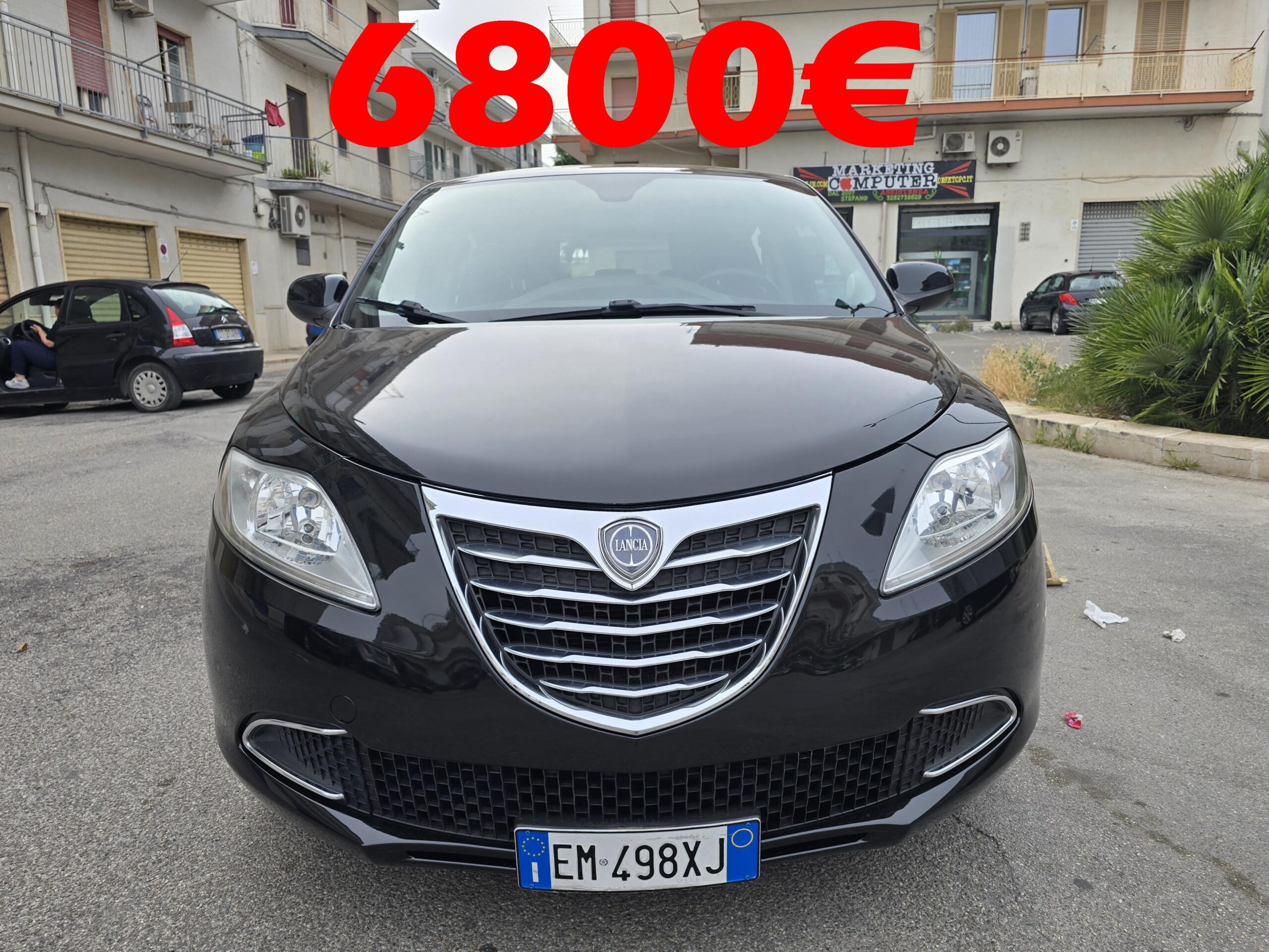Prezzo Ypsilon 2012